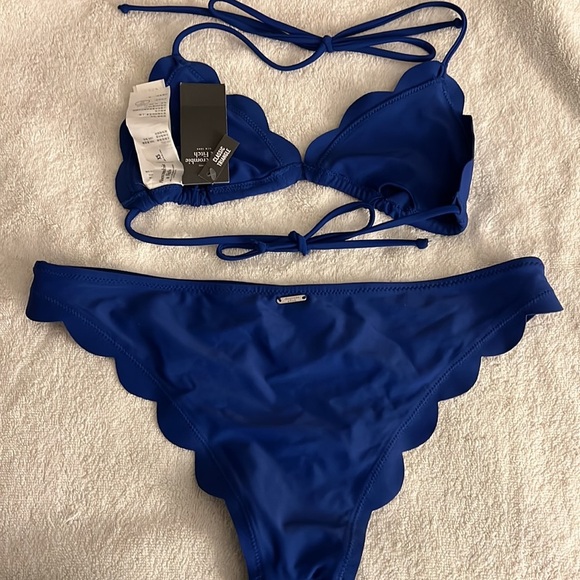 Abercrombie & Fitch ladies bikini - Picture 2 of 6